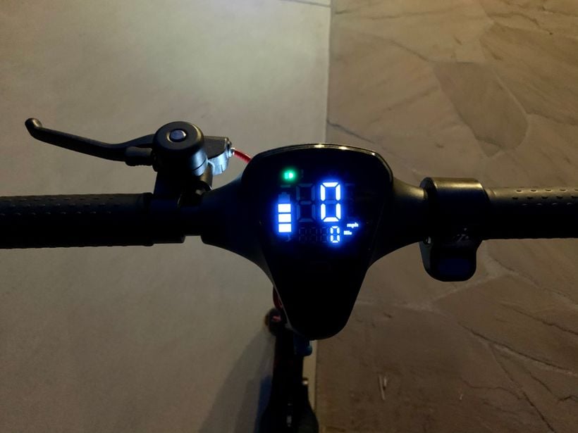 GoTrax Apex Display Turned On