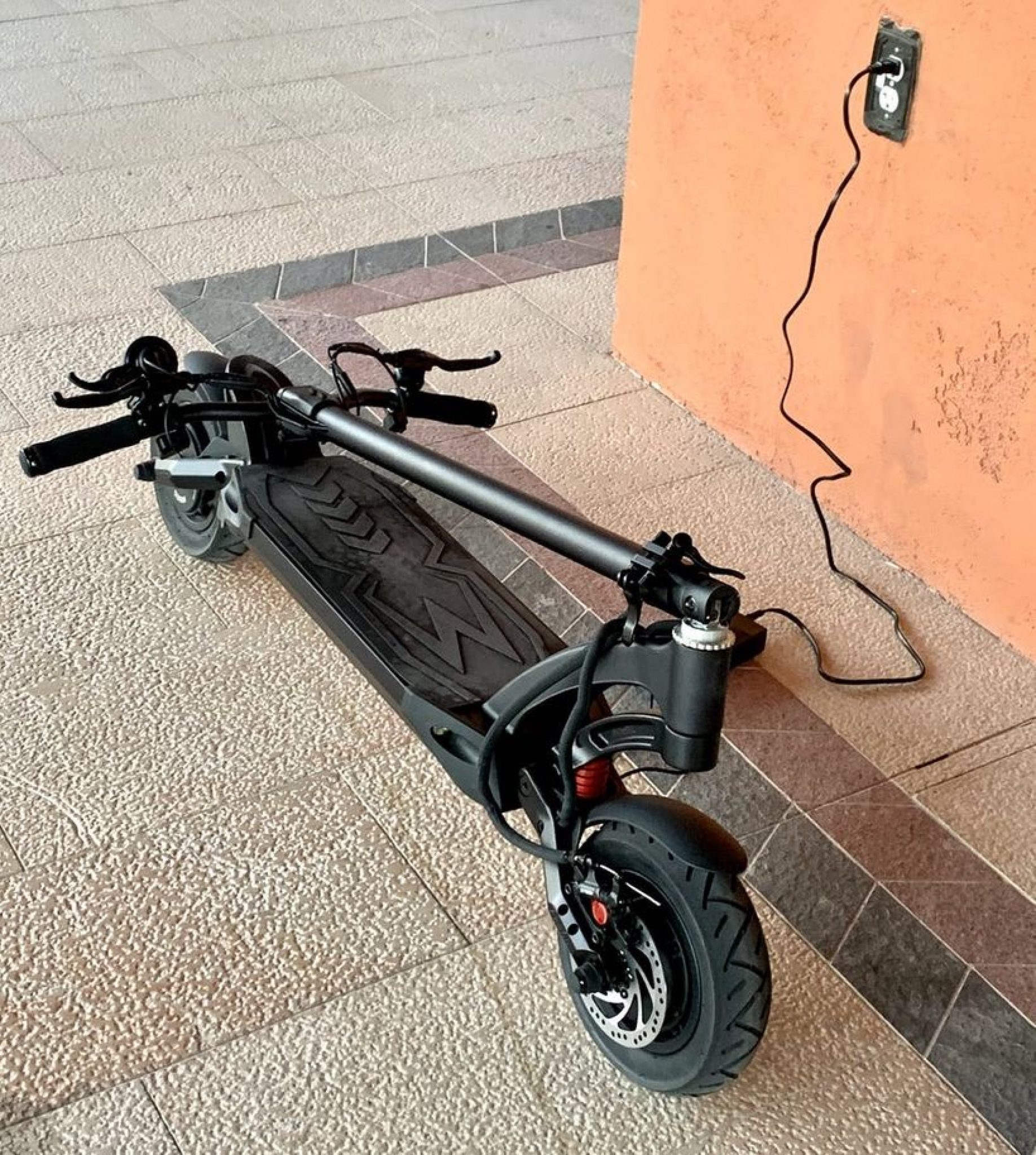 Best Long Range Electric Scooters (2080 Miles) August 2021