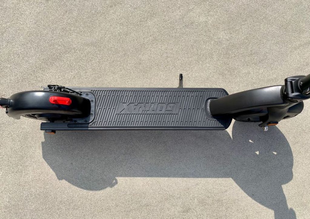 GoTrax G4 Review Ticks the Boxes of Beginner Scooters