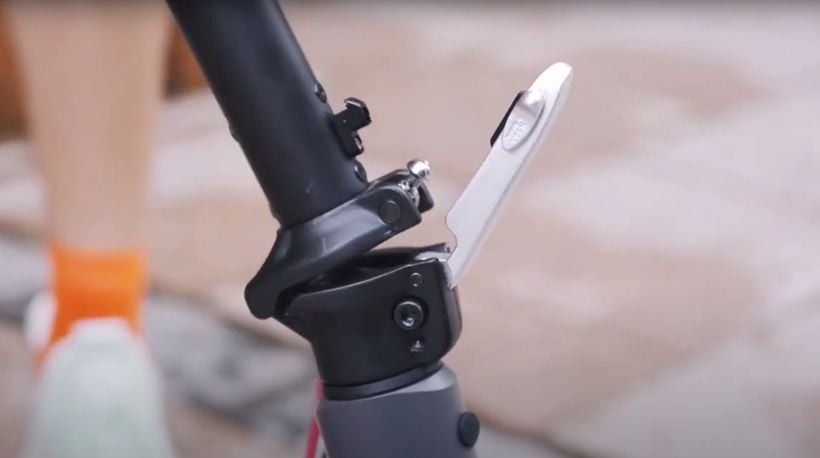 Hiboy S2 Folding Latch