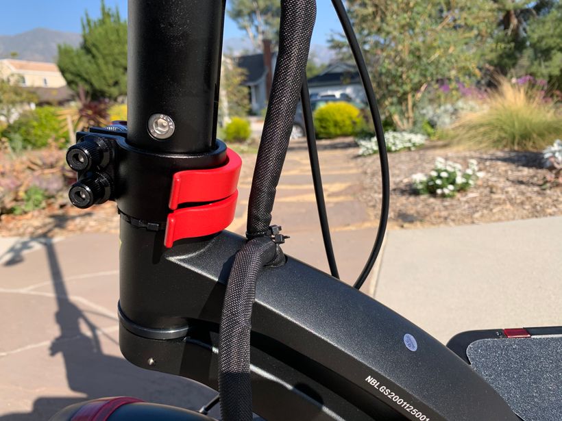 Rear View of Varla Eagle One Collar Clamps