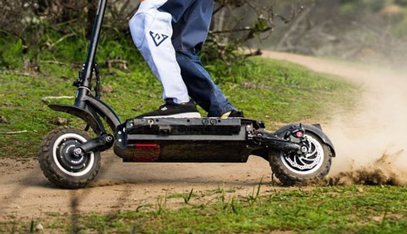 Riding the Dualtron Ultra Fast on Dirt Track