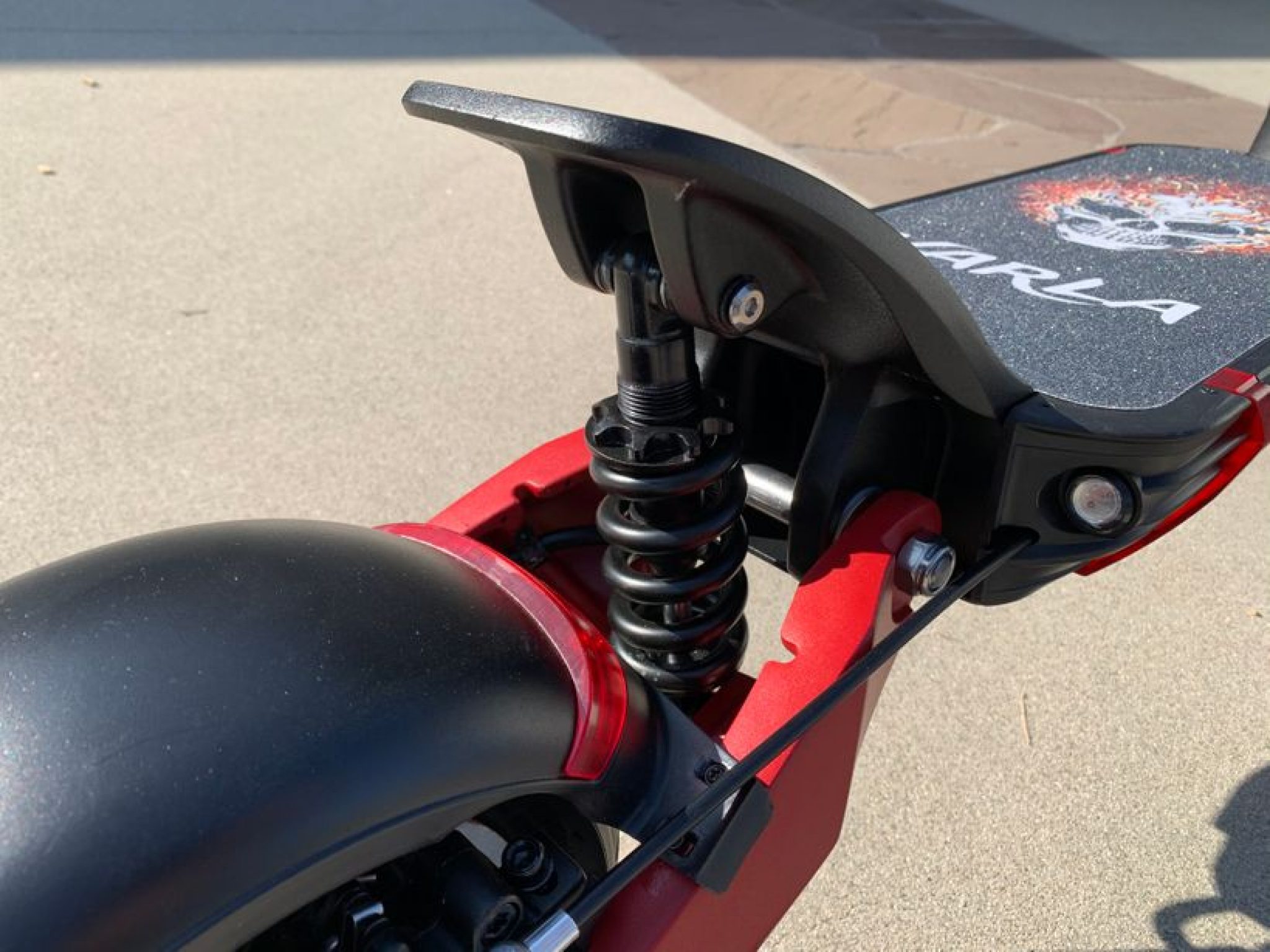 Varla Eagle One Review 10 Things You Need to Know (Apr 2021)