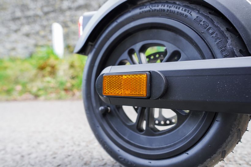 AnyHill UM-1 Reflector