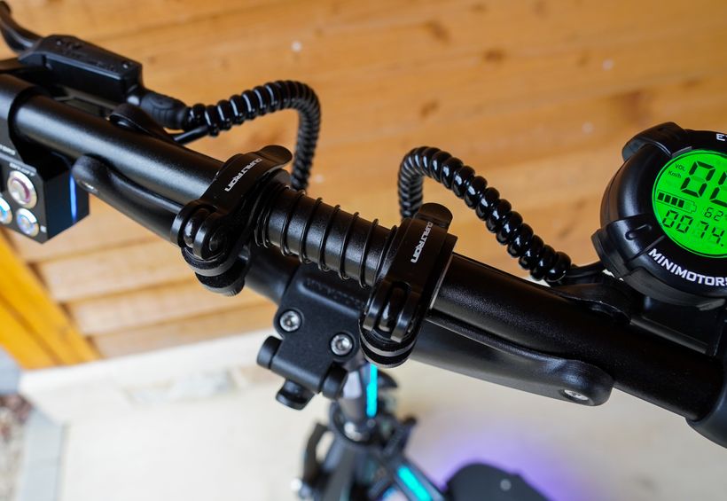 Dualtron Thunder 2 Folding Handlebar Clamps