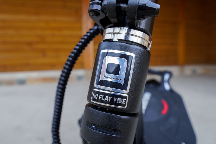 Dualtron Thunder 2 No-Flat Tire Badge