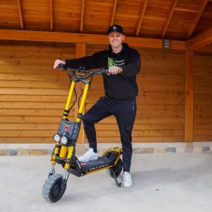 Josh Testing the Wolf King GT