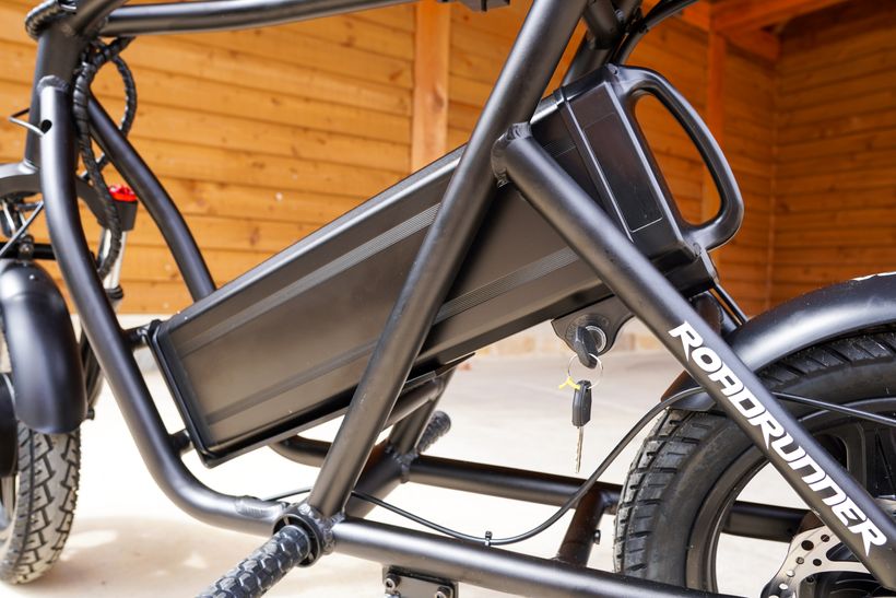 EMOVE RoadRunner Battery and Key Lock