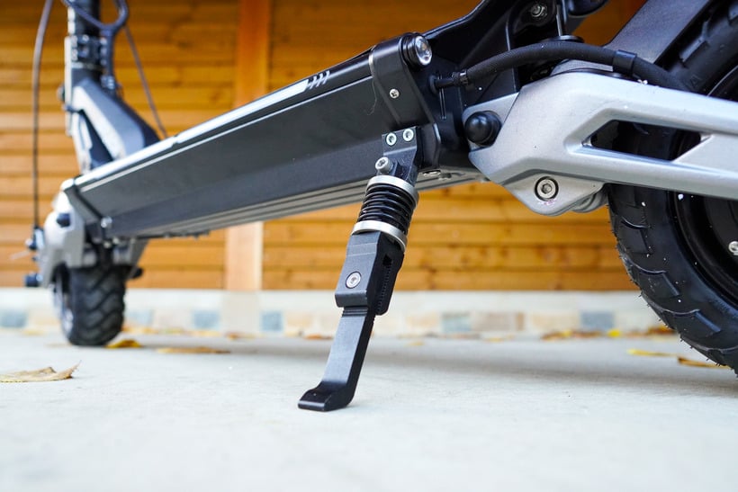 SPLACH Titan Kickstand