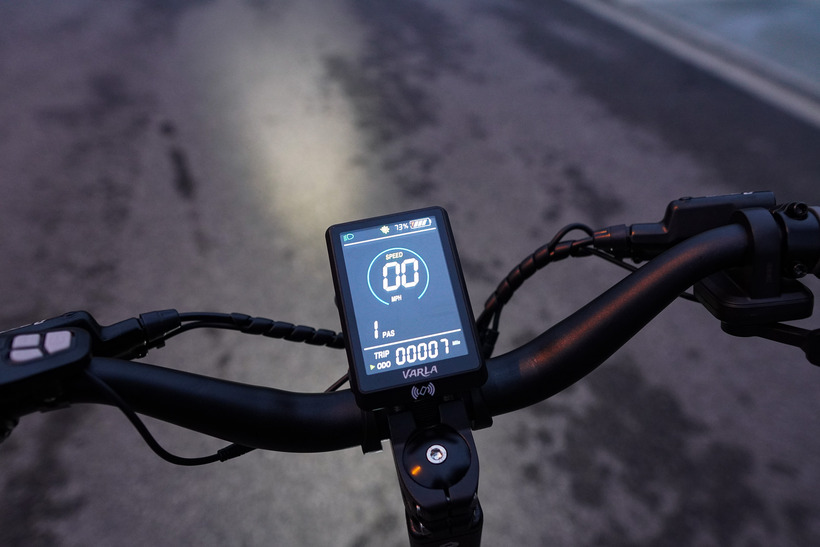 Varla Eagle One Pro Display at Night