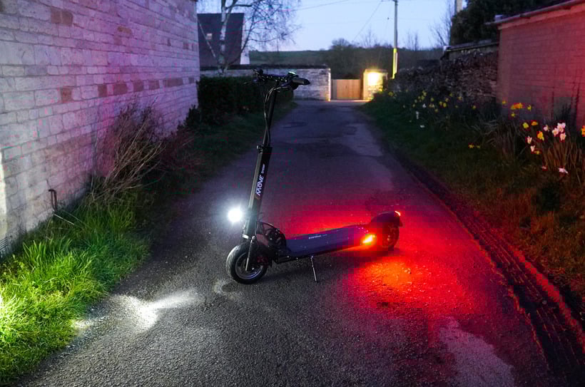 EMOVE Cruiser S Lights From Side
