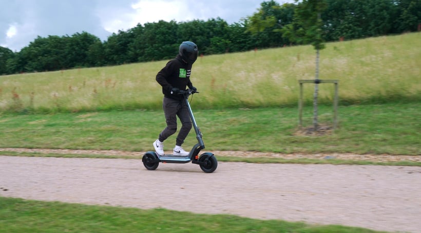 Apollo Pro On Dirt Track