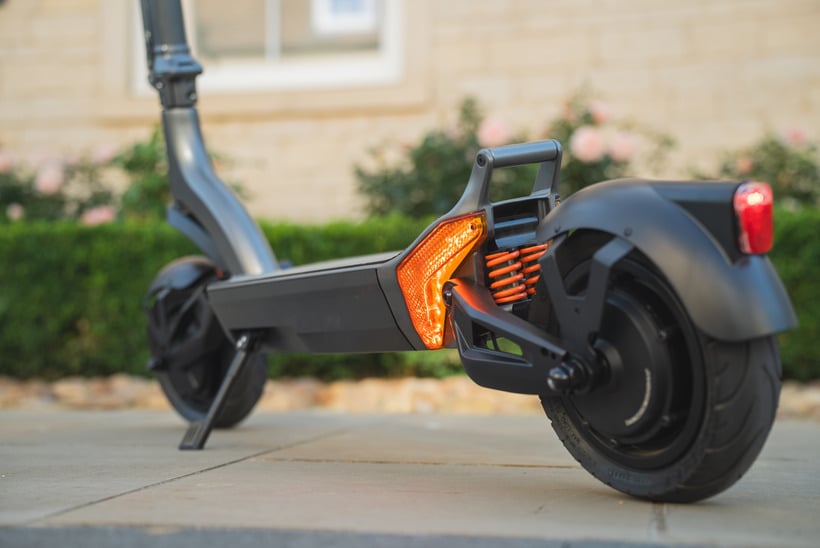 Apollo City Pro Durable Chassis