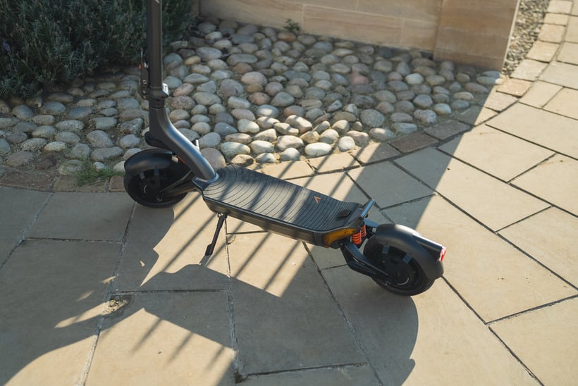 Apollo City Pro Sleek Chassis