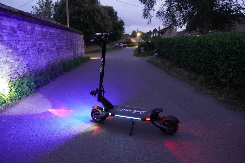 Nanrobot D6 Blue Headlight