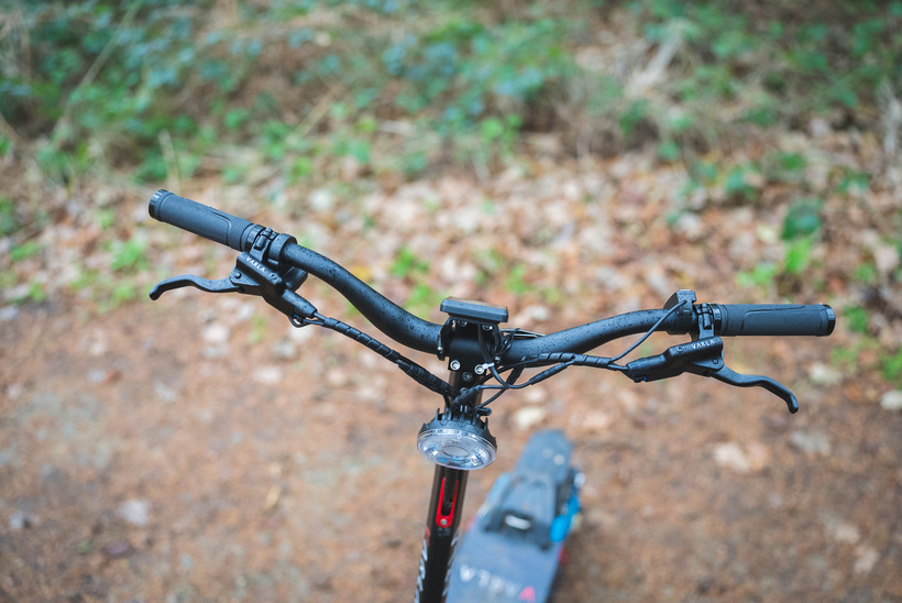 Varla Eagle One V2 Concaved Handlebars