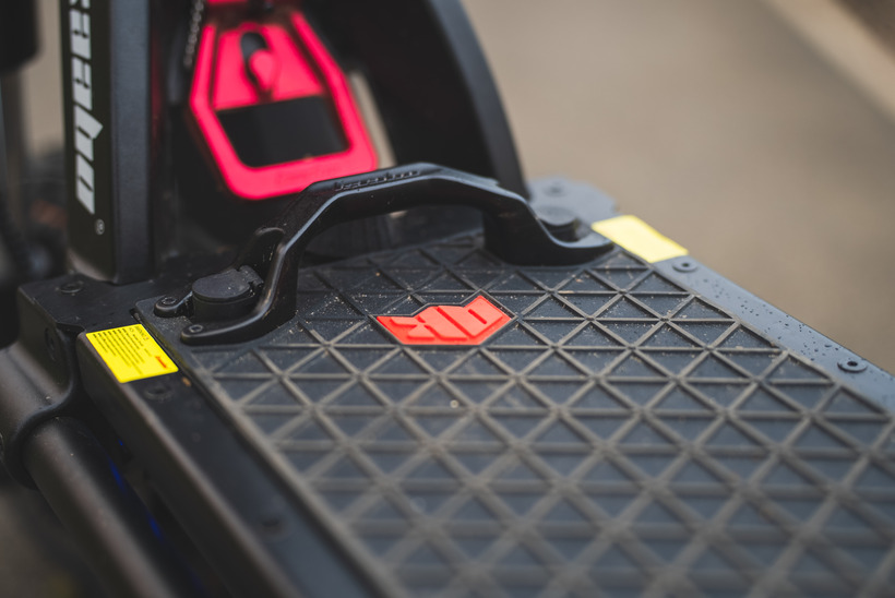 Wolf King GTR Handle on Removable Battery